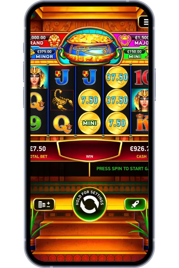 Sun of Ra slot main screen with Egyptian symbols and pyramids